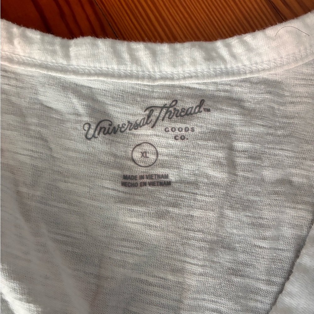Universal Thread White Tank Top - Picture 3 of 3
